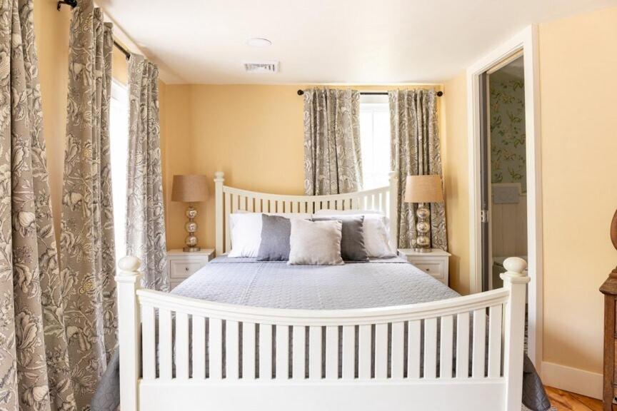Heritage Trail Farmhouse New Hampton エクステリア 写真