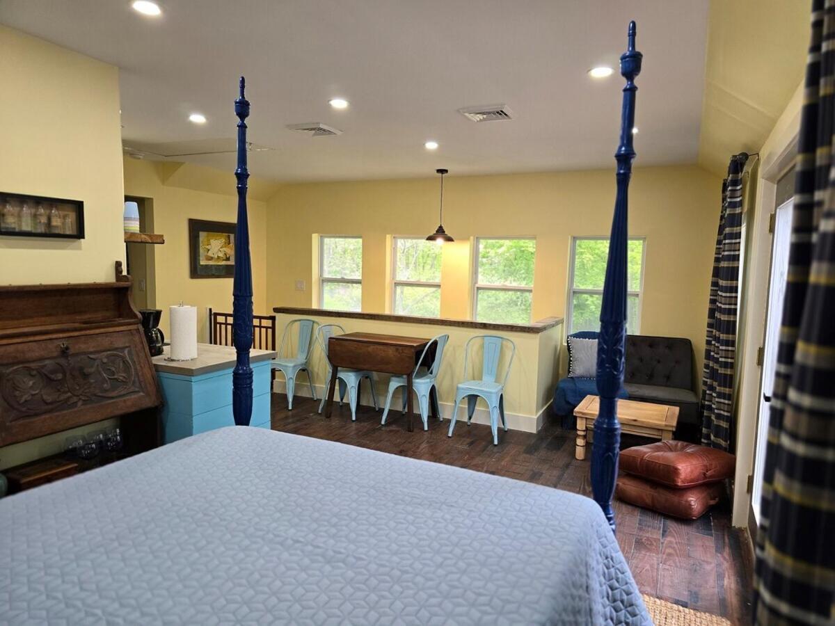 Heritage Trail Farmhouse New Hampton 部屋 写真